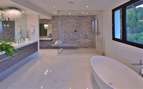 Modern Luxury Master Bathroom Begrommento