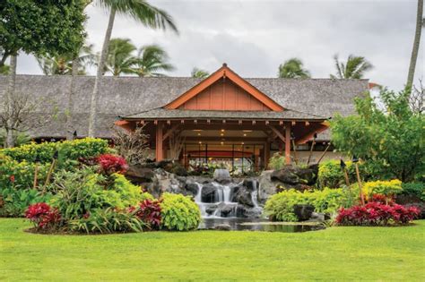 7 Luxurious Kauai Resorts for an Epic Hawaiian 2024 Vacation