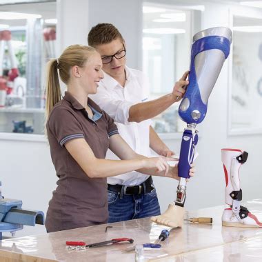 Otto Bock Healthcare Products als Arbeitgeber: Gehalt, Karriere ...