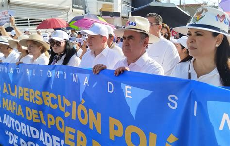 Miles De Universitarios Salen A La Calles En Defensa De La Autonom A De