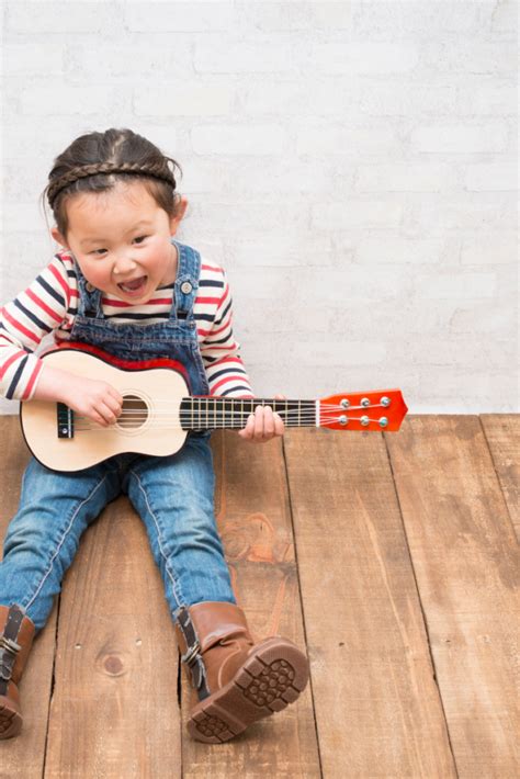 Ukulele Lessons for Kids: 3 Things to Know | Martucci Music School