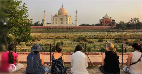 Von Delhi Taj Mahal Und Agra Fort Tour Mit Dem Privatwagen Getyourguide