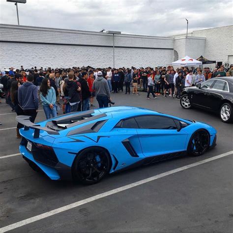 Lamborghini Veneno Black And Blue