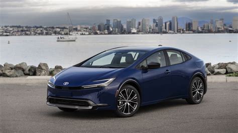 Toyota’s new Prius may be the best argument yet for hybrids | CNN Business