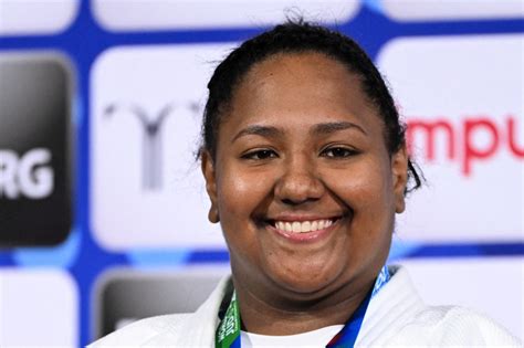 Beatriz Souza Supera Caminho Difícil Perde Final E é Prata No Mundial