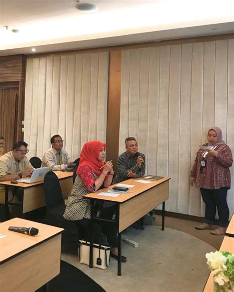 Focus Group Discussion Menggali Potensi Pembentukan Kelembagaan Dan