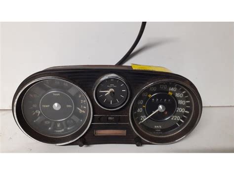 Mercedes W124 Compteurs kilométrique KM stock ProxyParts fr