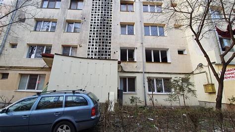 Explozie La Un Apartament Din Centrul Sucevei Un B Tr N De De Ani A