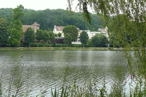 Hauts-de-Seine. Pourquoi Ville d'Avray s'appelle-t-elle ainsi