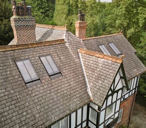 VELUX conservation windows vs VELUX heritage window – What’s the ...