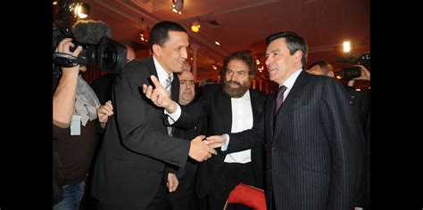 Photo L Imam Hassen Chalghoumi Avec Francois Fillon Et Marek Halter