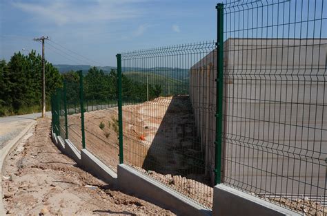 DISTRIBUIDORES DE GRADIL Lagotela