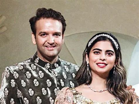 Isha Ambani Anand Piramal Blessed With Twins Heres What We Know About The Newest Twins Of