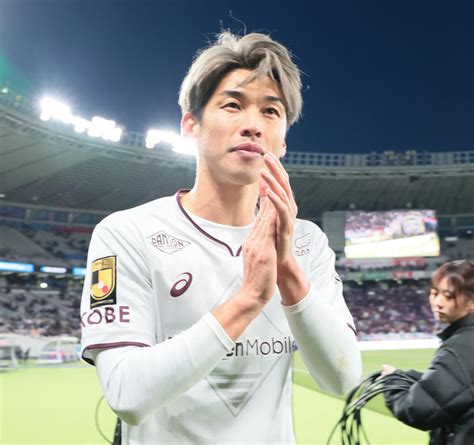 【神戸】エース大迫勇也がfk弾でfc東京に逆転勝利 負傷者続出も今季初先発の3人が躍動 J1写真ニュース 日刊スポーツ