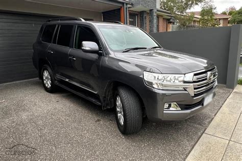 2017 Toyota Landcruiser Sahara Auto 4x4