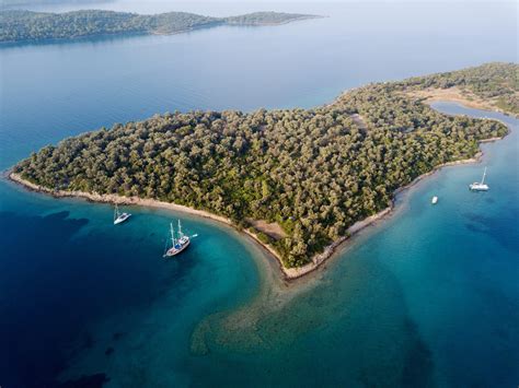 TURKEY COASTLINE: ENCHANTING DESTINATIONS