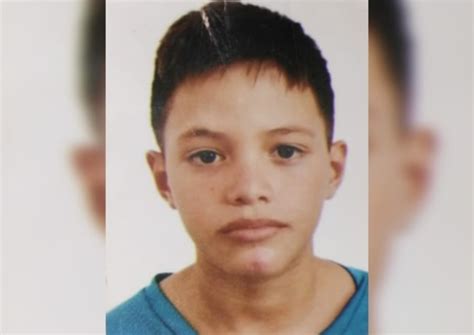 Adolescente desaparece após sair para cortar cabelo em Manaus