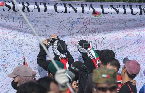 Aksi Bela Palestina Di Bekasi ANTARA Foto