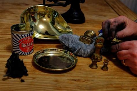 How to Clean Brass With Vinegar & Salt? - Homely Baron