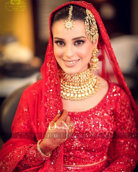 Iqra Aziz Wedding Photos With Yasir Hussain - Complete Photoshoot