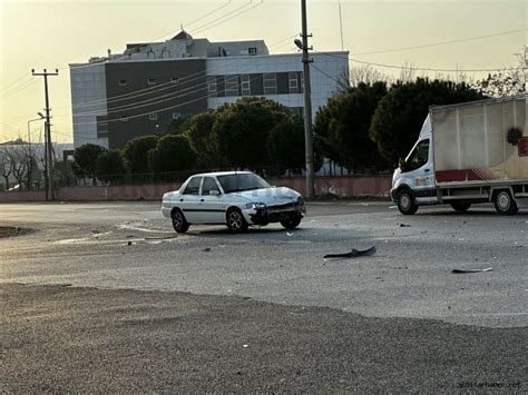 Akhisar Da Feci Kaza Otomobil Ile Motosiklet Kafa Kafaya Arp T