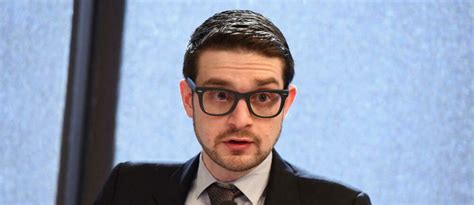 Fervent Anti Trump Qui Est Alexander Soros Le Fils Et Successeur De