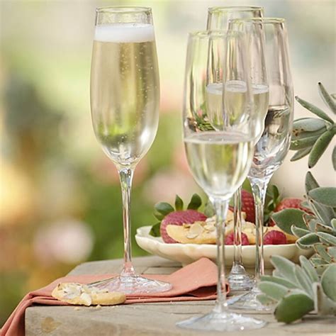 Luigi Bormioli Crescendo 825 Oz Champagne Cava Prosecco Sparkling Wine Glasses Set Of 4