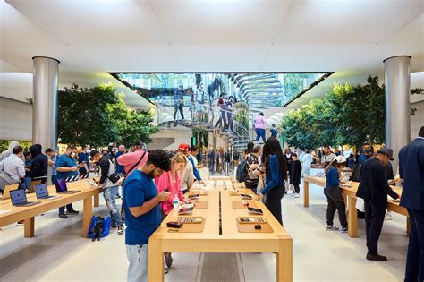 iwatch apple store