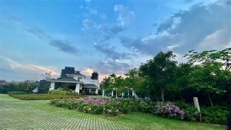 Explore MS Dhoni's Ranchi Farmhouse: Price, Images, Tour - TimesProperty