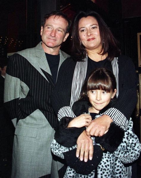 Robin Williams' Daughter Zelda Tweets Heartbreaking Message To Her Father