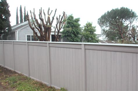 Vinyl Hdpe Priv Fence With 2x6 Flat Top Cap Wl103 Vinyl Mart Depot