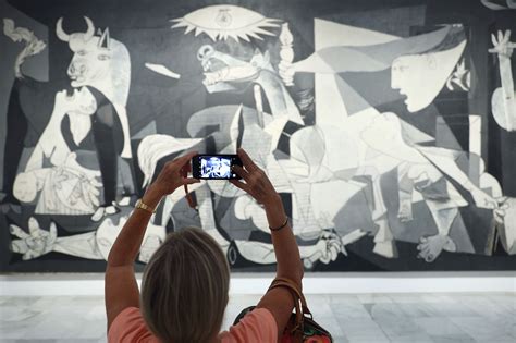 Ya Es Posible Hacer Fotos Al Guernica