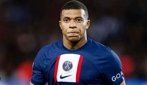 Kylian Mbapp Le Cobra Al Psg Una Millonaria Prima De Fidelidad