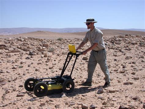 Using Non Invasive Tools Ub Geophysicists Find Ancient Settlement