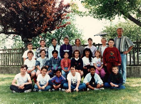 Photo De Classe Classe De CM1 Et CM2 De M Lecinq De 1994 Ecole