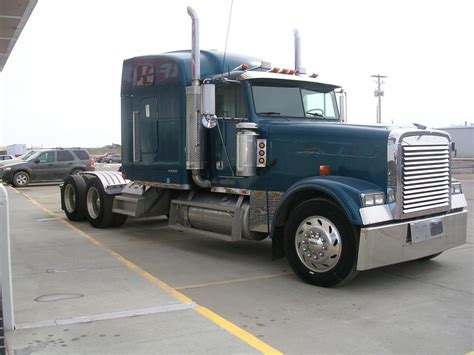 1995 Freightliner Classic XL/Classic Classic XL StockNum: CN1021 ...