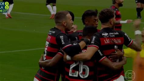 Flamengo elimina Corinthians e avança à final da Copa do Brasil um