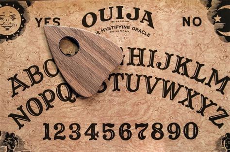 Official And Unofficial Ouija Board Rules And Guidelines Lovetoknow