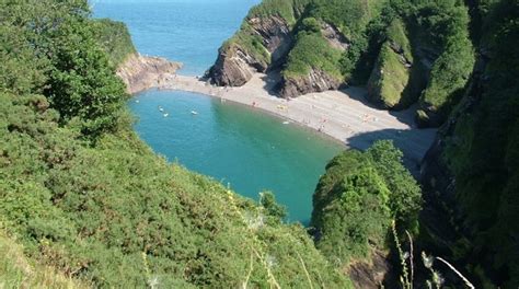 Combe Martin Travel Guide: Best of Combe Martin, Ilfracombe Travel 2024 | Expedia.co.uk