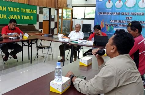 Panjat Tebing Porprov VIII Berpotensi Dilombakan Di Surabaya Suara