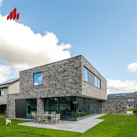 Moderne Woning Met Zwarte Gevelstenen Huisstijl Metropolis Modern