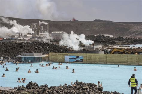 Popular geothermal spa in Iceland reopens to tourists after nearby ...