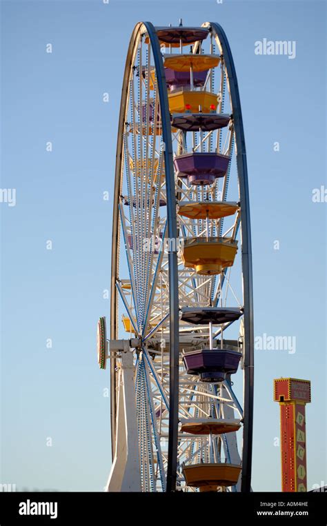 Santa Monica California Ferris Wheel Stock Photo - Alamy