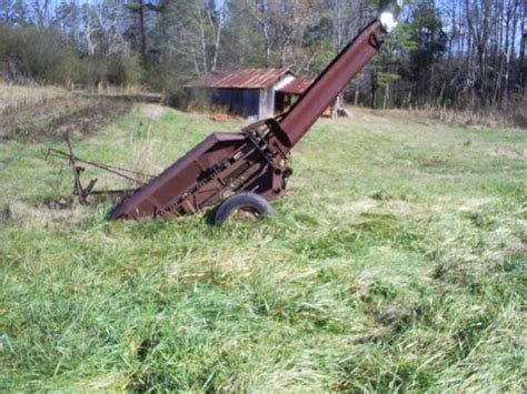 Help Identifying Dearborn Woods Bros Row Corn Picker Yesterday S