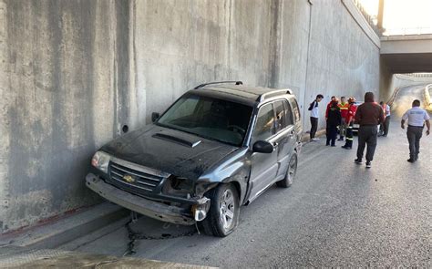 Accidente vial afecta avenida Constitución en Monterrey Telediario México