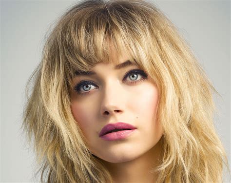 British Imogen Poots Blue Eyes Closeup Lipstick Blonde Actress Women Simple Background