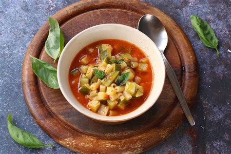 Minestra Di Zucchine La Ricetta Del Primo Piatto Delicato E Gustoso