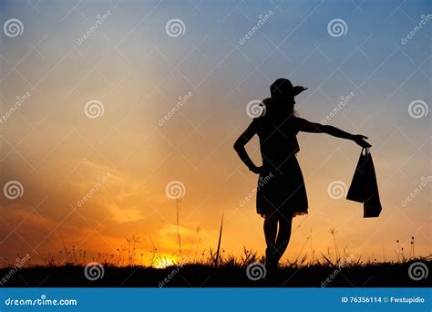 251 Silhouette Woman Shopping Bags Stock Photos - Free & Royalty-Free Stock Photos from Dreamstime