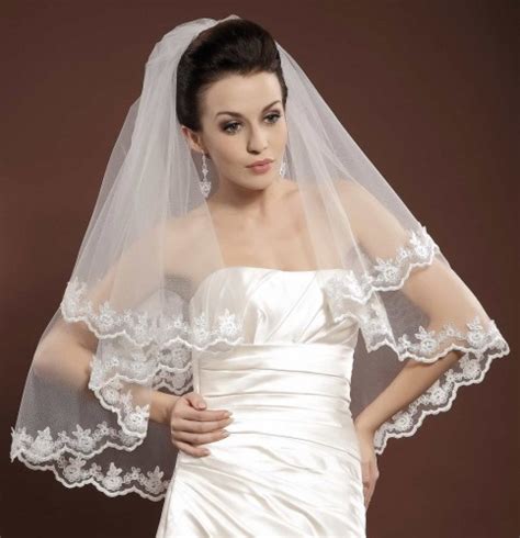 Voile de mariée tulle italien ivoire ou blanc et dentelle Aksiny