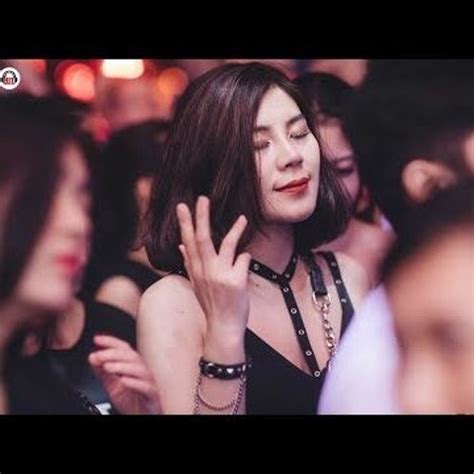 Stream Thay Tôi Yêu Cô Ấy Ft Ai Là Người Thương Em Remix Cậu Chủ